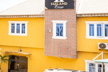 Faeland hotel Frontview